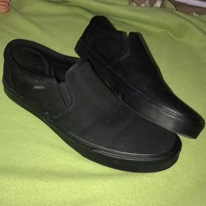 All Black Men’s Vans